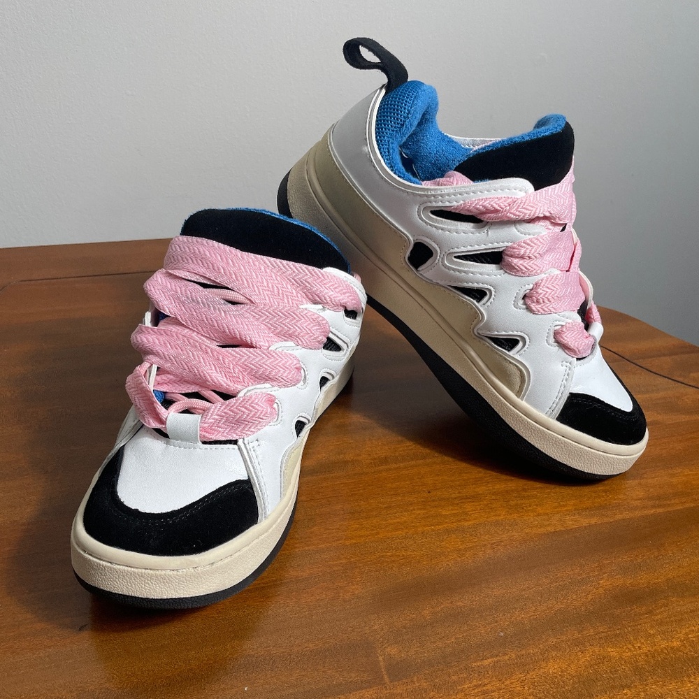 STEVE MADDEN‎ Roaring Women's Platform Sneaker.  SZ 6.5